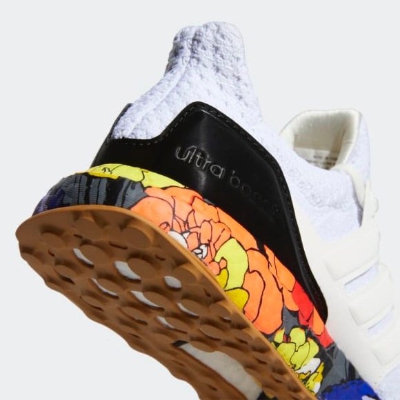 ADIDAS WOMEN’S ULTRABOOST DNA 5 CORE WHITE / CORE WHITE - LIGHT PURPLE
 … - Picture 6 of 6